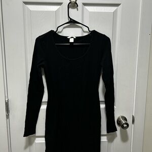 H&M Classic Black Long Sleeve Dress